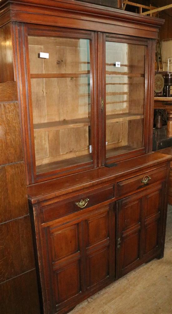 Late Victorian glazed bookcase(-)